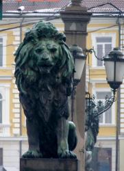 Statue du pont aux lions